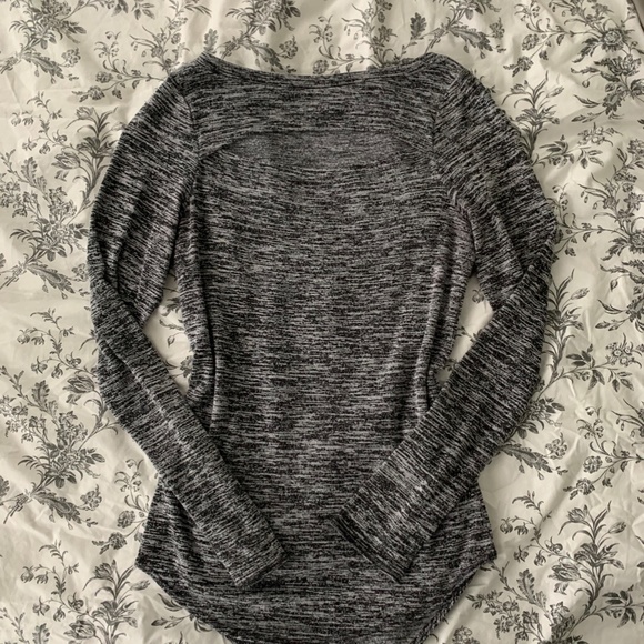 Wilfred Free Long-sleeve - Picture 2 of 4